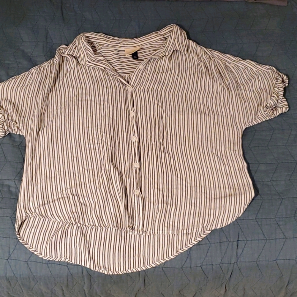 Women's Button-Up T-shirt